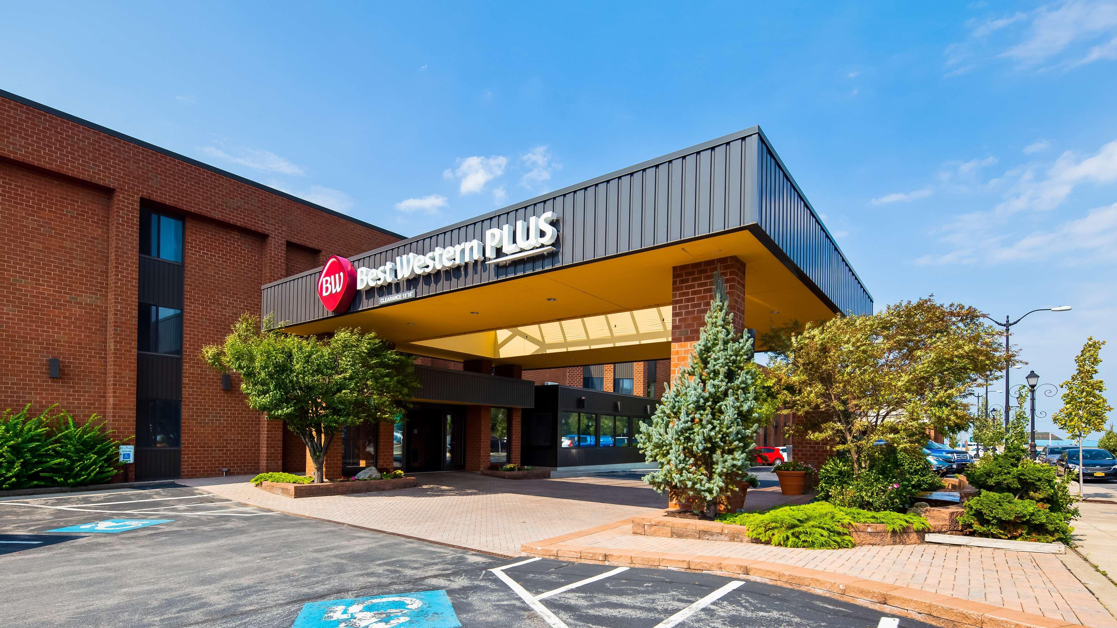 Best Western Plus Oswego Hotel And Conference Center Esterno foto