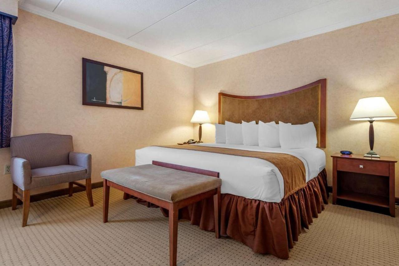 Best Western Plus Oswego Hotel And Conference Center Esterno foto
